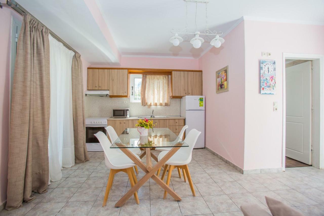 Laura Beach House Alikész Kültér fotó