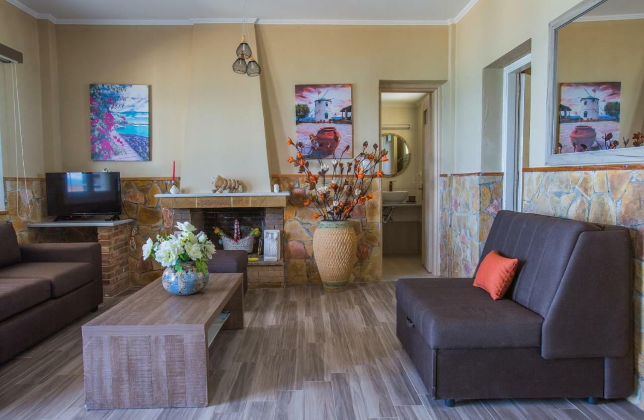 Laura Beach House Alikész Kültér fotó