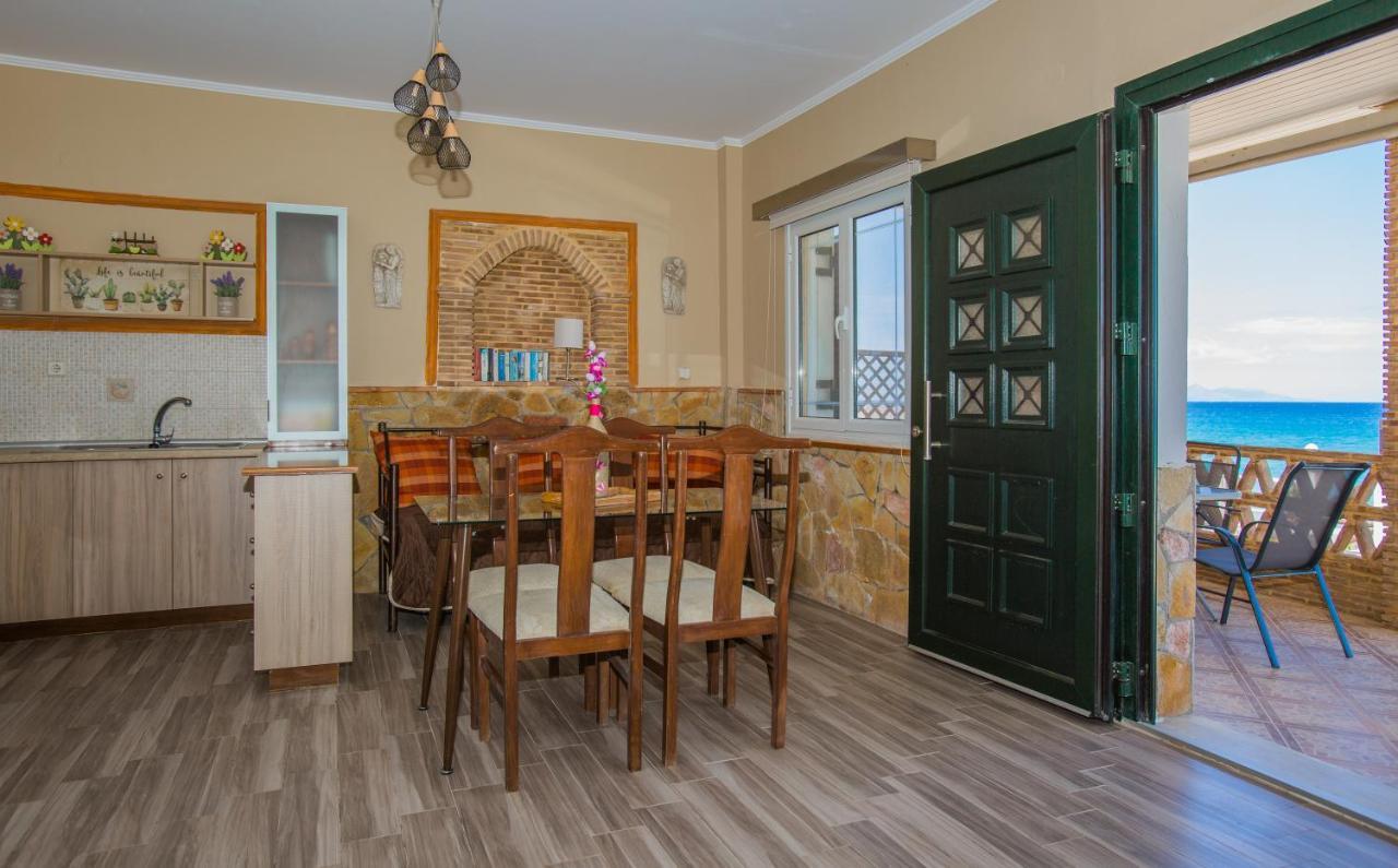 Laura Beach House Alikész Kültér fotó